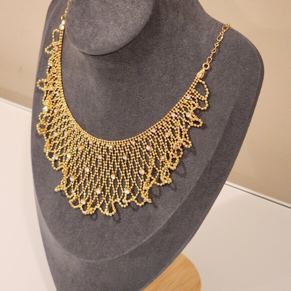 Brand New!! MORANA| Gold toned Soft Glistening Bib Draped Crystal Necklace - Picture 6 of 6